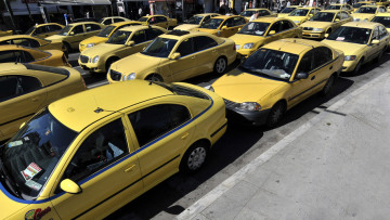  Θέμα προσωπικών δεδομένων βάζει τώρα ο Σπίρτζης για το Taxibeat