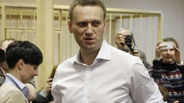 Ρωσία: Ποινή φυλάκισης στον ηγέτη της ρωσικής αντιπολίτευσης Ναβάλνι 
