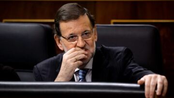 Ισπανία: Ο Ραχόι ψάχνει «στήριγμα» στα άλλα κόμματα για την Καταλονία