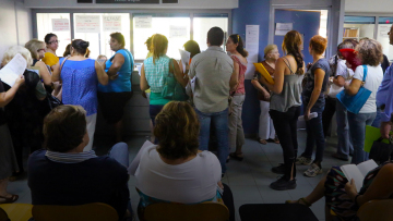 Δεν αντέχουν άλλους φόρους οι Έλληνες: Ένα δισ. νέες οφειλές προστέθηκε τον Αύγουστο