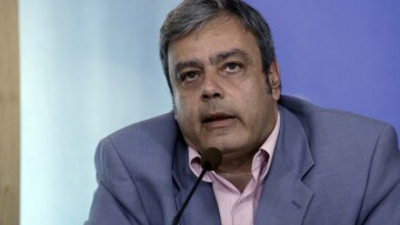 Βερναρδάκης για κοινωνικό μέρισμα: Θα δώσουμε 1.000 ευρώ σε ένα εκατ. ανθρώπους