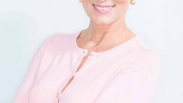 Νατάσα Παζαΐτη: Πρώτη θέση στον κόσμο σε διαγωνισμό φωτογραφίας για τον καρκίνο του μαστού