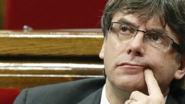 Σήκωσε ξανά «παντιέρα» ο Πουτζδεμόν: Δεν θα μιλήσει στην ισπανική Γερουσία