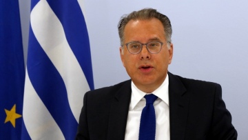 Koυμουτσάκος για ΥΠΕΞ: Δεν διασύρεις έτσι πρέσβη φίλης χώρας 