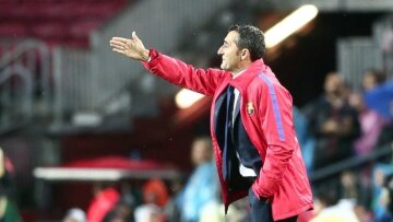 Βαλβέρδε: «Εξαιρετικός αμυντικά ο Ολυμπιακός, δεν μας άφησε να σκοράρουμε»