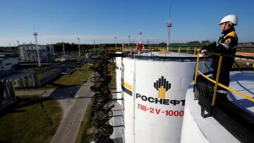 Συμφωνίες 30 δισ. δολαρίων μεταξύ Ρωσίας και Ιράν για πετρέλαιο και φυσικό αέριο