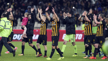 ΑΕΚ-ΠΑΟΚ 1-0: Έκανε κατάθεση ψυχής και έπιασε κορυφή!