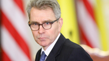 Αμερικανός πρέσβης: Η άδεια στον Κουφοντίνα προσβάλλει τη μνήμη των θυμάτων της 17 Νοέμβρη