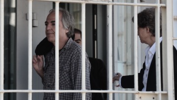 Ο Κουφοντίνας δεν έπρεπε να πάρει άδεια επειδή δεν μετανόησε, λένε ανώτατοι δικαστές