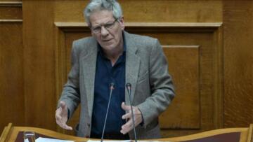 Ο Μπαλαούρας που πήρε πέρυσι το βοήθημα, εισηγητής φέτος για το μέρισμα!