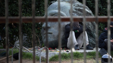 Υπό κατάληψη το Πολυτεχνείο: Ζητούν «πολεμοφόδια» για συγκρούσεις