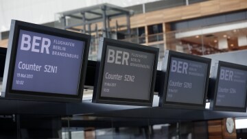 Σε τριμερή Ελλάδας-Γερμανίας- Κομισιόν θα εξεταστεί η «καραντίνα» στους Έλληνες ταξιδιώτες