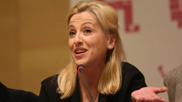 ΝΔ: Δεν ασχολούμαστε εμείς με την Δούρου, θα ασχοληθεί η Δικαιοσύνη