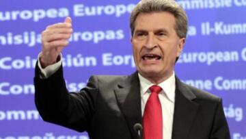 Επίτροπος Έτινγκερ: Οι μεταρρυθμίσεις στην ευρωζώνη θα περιμένουν τους... Γερμανούς!