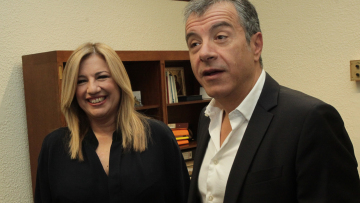 Επιστολή Γεννηματά-Θεοδωράκη στις εταιρείες δημοσκοπήσεων για να μετρούν το «Κίνημα Αλλαγής»