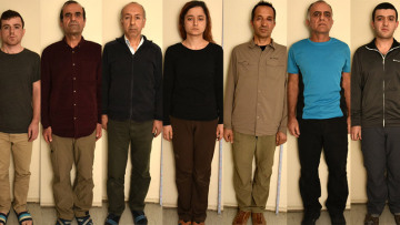 Αυτοί είναι οι εννέα Τούρκοι που συνελήφθησαν στο Νέο Κόσμο