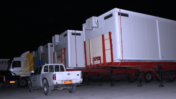 Λέσβος: Απέκλεισαν τα κοντέινερ που έστειλε ο Μουζάλας για τη στέγαση μεταναστών 