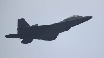 Παρά τις προειδοποιήσεις της Β. Κορέας, Σεούλ και ΗΠΑ άρχισαν τα μεγαλύτερα στρατιωτικά γυμνάσια