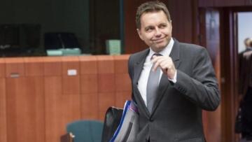 Το «ρομαντικό» tweet του Σλοβάκου υπουργού Οικονομικών για το Eurogroup 