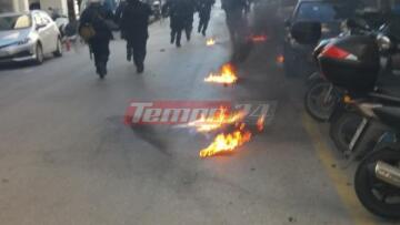 Πάτρα: «Βροχή» μολότοφ και επεισόδια στην πορεία για τον Γρηγορόπουλο