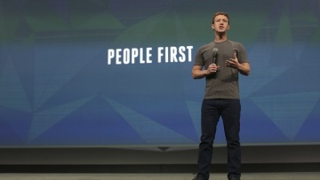 Ο Ζούκερμπεργκ θα πάρει ξανά γονική άδεια από το Facebook τον Δεκέμβριο