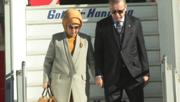 Αλλαξε το πρόγραμμά της η Εμινέ - Δεν θα πάει στο Μουσείο της Ακρόπολης