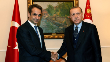 Μητσοτάκης σε Ερντογάν: Οι διεθνείς συνθήκες καθορίζουν το πλαίσιο και μας δείχνουν το δρόμο