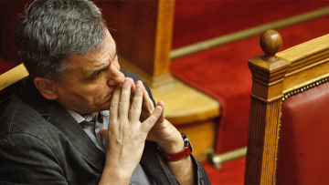 Πόθεν έσχες: Με επενδύσεις ύψους €440.000 σε Blackrock και Goldman Sachs ο Τσακαλώτος