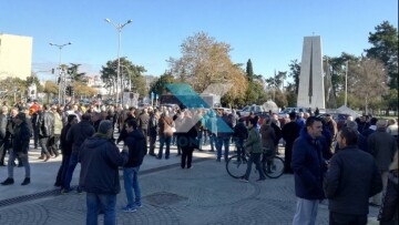 Φωτογραφίες: Και συγκέντρωση στην Κομοτηνή κατά Ερντογάν