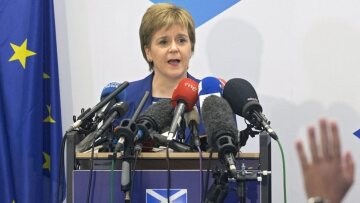 «Ο διάβολος κρύβεται στις λεπτομέρειες», δηλώνει η πρωθυπουργός της Σκωτίας για το Brexit 