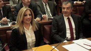 ΠΑΣΟΚ-Ποτάμι: Κατέθεσαν πρόταση νόμου για χαμηλό ΦΠΑ στα νησιά και προστασία πρώτης κατοικίας