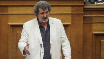 Πολάκης: Κάποιο τσογλάνι χάκαρε το λογαριασμό μου στο Facebook - Δείτε τι «ανέβασε» ο χάκερ
