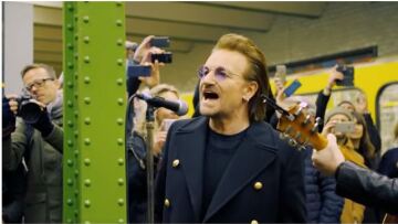 Βίντεο: Οι U2 κάνουν -απροειδοποίητο- σόου στο μετρό του Βερολίνου