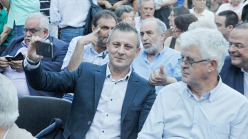 Βέττας: Ποια υπερφορολόγηση; Το πρόβλημα είναι η... υποφορολόγηση!