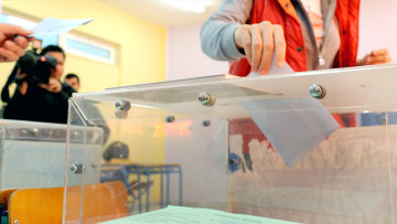 Γκάλοπ MRB: Κοντά στην αυτοδυναμία η ΝΔ, προηγείται με 9,4 μονάδες του ΣΥΡΙΖΑ