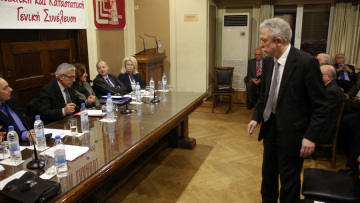 Στο «κόκκινο» οι σχέσεις κυβέρνησης - δικαστών μετά την απόφαση του ΣτΕ για το πόθεν έσχες