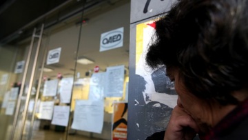 Αύξηση της ανεργίας κατά 4,88% το Νοέμβριο