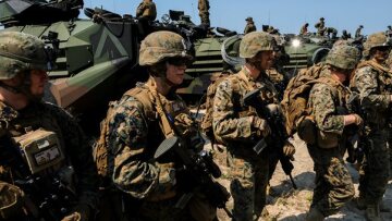 Ρωσία: Οι αμερικανικές δυνάμεις πρέπει να αποχωρήσουν από τη Συρία