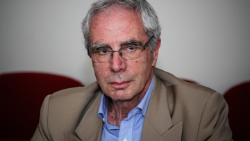 Λουράντος στο ΘΕΜΑ 104,6: Μόνο στις ανατολικές χώρες απελευθερώθηκαν έτσι τα φαρμακεία