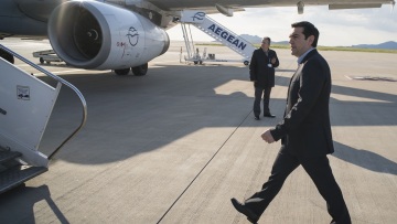 Με non paper ανακοίνωσε η κυβέρνηση ότι ο Τσίπρας θα περάσει τα Χριστούγεννα στη Σερβία