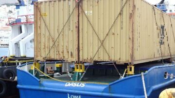 Σύρος: Διαφυγόντα κέρδη 4,7 εκατ. ευρώ από τα λαθραία τσιγάρα που βρέθηκαν σε φορτηγό πλοίο