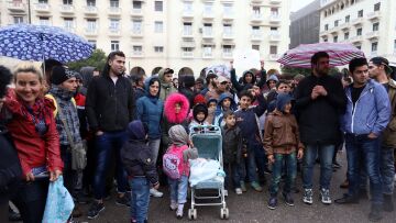 Τώρα οι πρόσφυγες θέλουν να μείνουν στην Ελλάδα: Αυξημένες κατά 15% οι αιτήσεις ασύλου το 2017