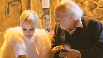 Η Καλογρίδη δημοσίευσε βίντεο με τον Λυκουρέζο και τον αποκαλεί «αγάπη μου»