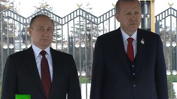 Πούτιν και Ερντογάν έκαναν τα εγκαίνια του πυρηνικού σταθμού στο Ακουγιού