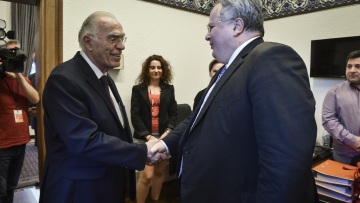 Λεβέντης σε Κοτζιά: Ασκήστε πιέσεις στην ΠΓΔΜ για να αλλάξει στάση στο θέμα της ονομασίας