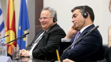 Ενδιάμεσο σύμφωνο που θα προβλέπει και αλλαγή συντάγματος το plan B για το Σκοπιανό