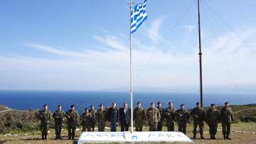 Διαταγή Καμμένου: Δύο κενές θέσεις για τους «κρατούμενους» στρατιωτικούς στο πασχαλινό τραπέζι των στρατοπέδων