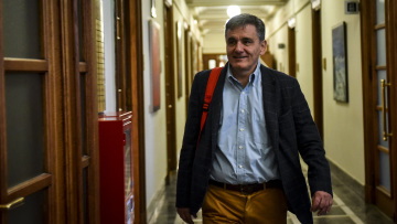 Deutsche Welle: Συνάντηση Τσακαλώτου-Σολτς για ελάφρυνση χρέους και αναπτυξιακό σχέδιο