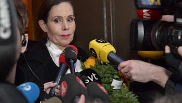 Σεξουαλικό σκάνδαλο φέρνει τα πάνω κάτω στη Σουηδική Ακαδημία που δίνει το Νόμπελ Λογοτεχνίας