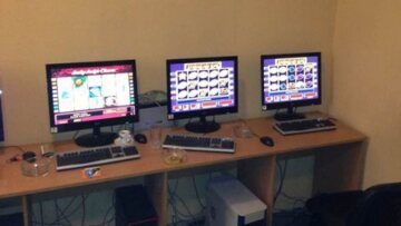 Σέρβιρε... «φρουτάκια» ένα κατάστημα στη Δράμα